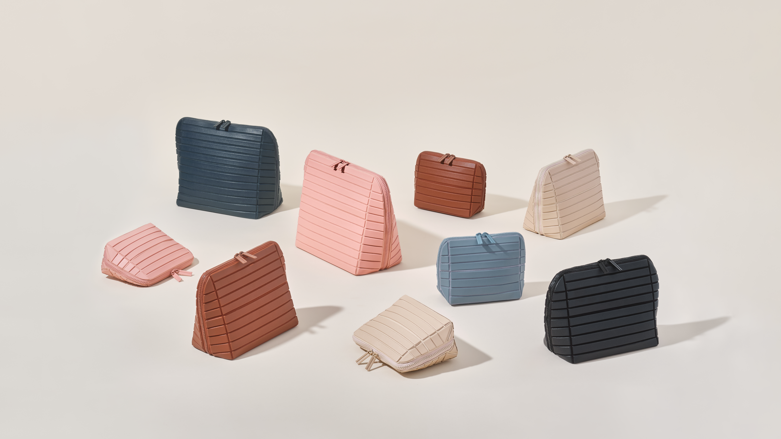 10 Everyday Makeup Bags Reviewed – Why Parallelle's Traveller Stands Alone